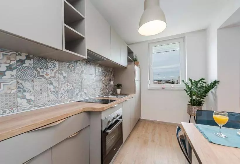 Fotos del hotel Apartmani Srsen:  3