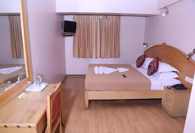 Fotos del hotel Shree Adiga Residency:  10