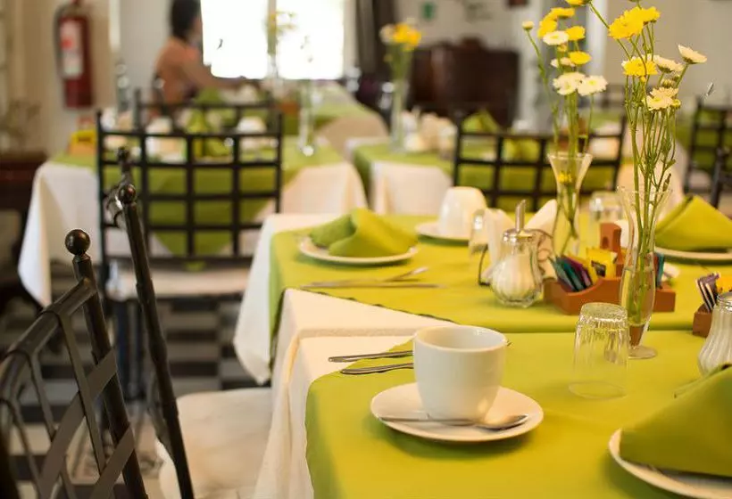 Fotos del hotel Don Santiago Bellavista:  7