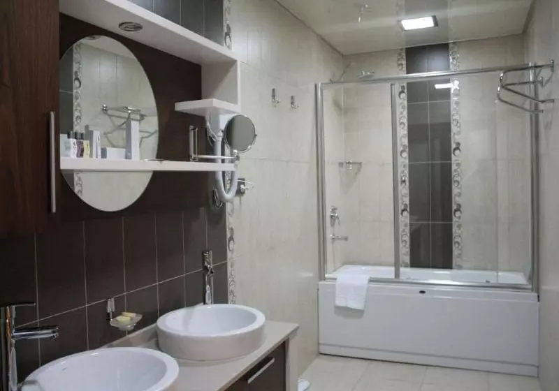 Fotos del hotel Premier Deluxe Hotel & Spa:  5