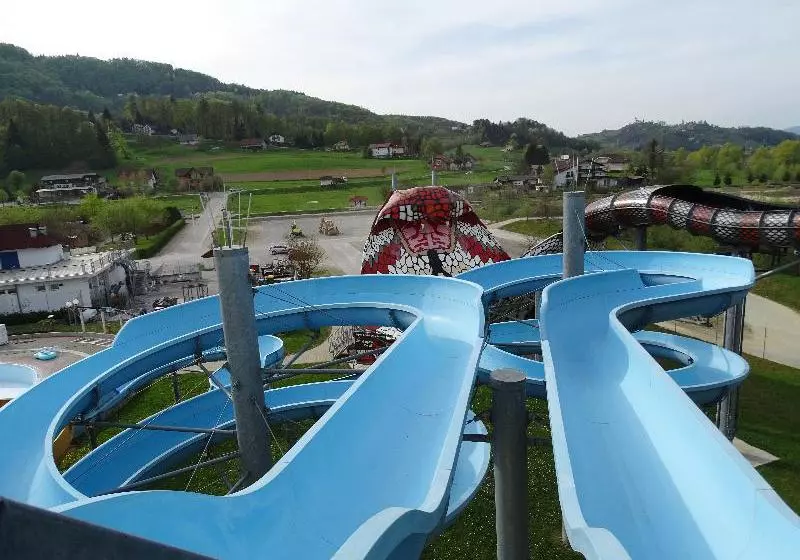 Fotos del hotel Apartments Plevnik:  2