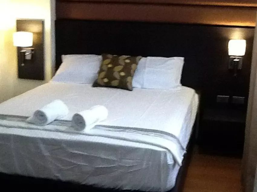 Fotos del hotel Zen Rooms Lorenzzo Suites Makati:  6