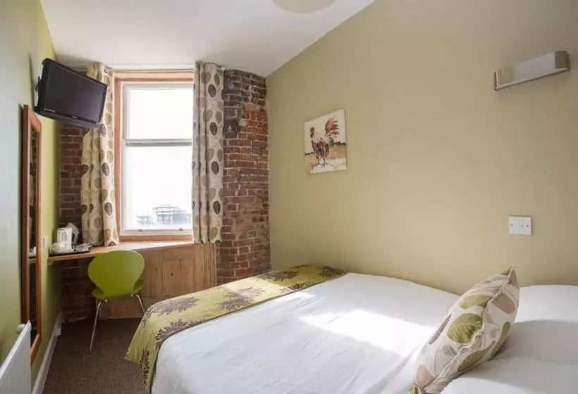 Fotos del hotel Cecil House:  12