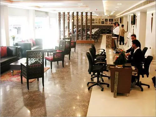 Fotos del hotel Amogh Urvasi:  9