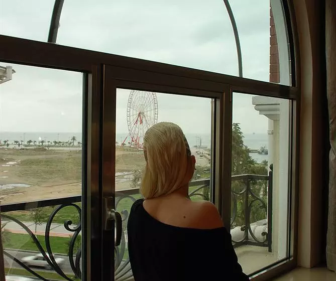 Fotos del hotel Batumi World Palace:  8