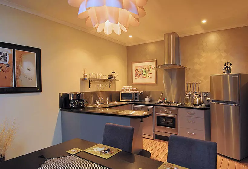 Fotos del hotel Riverview Rise Retreats:  3