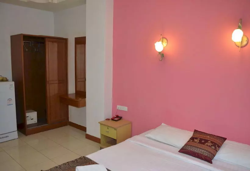 Fotos del hotel Arya Inn Pattaya Beach Hotel:  7