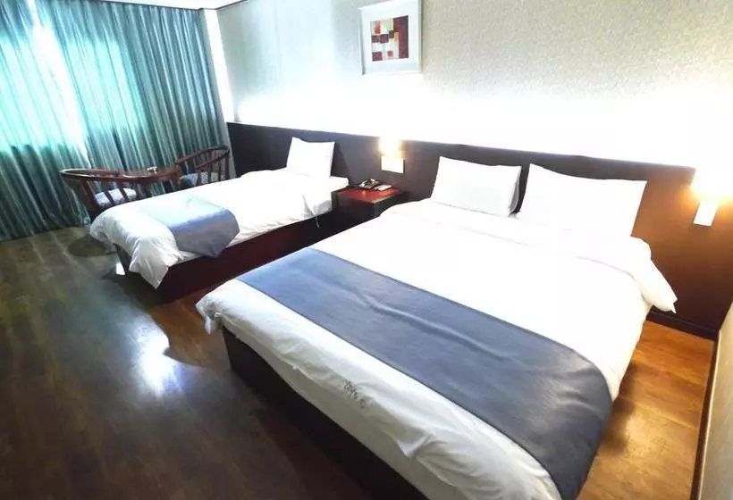 Fotos del hotel New Island:  10