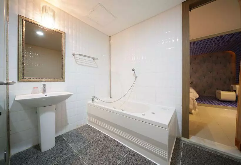 Fotos del hotel Gallerya:  9