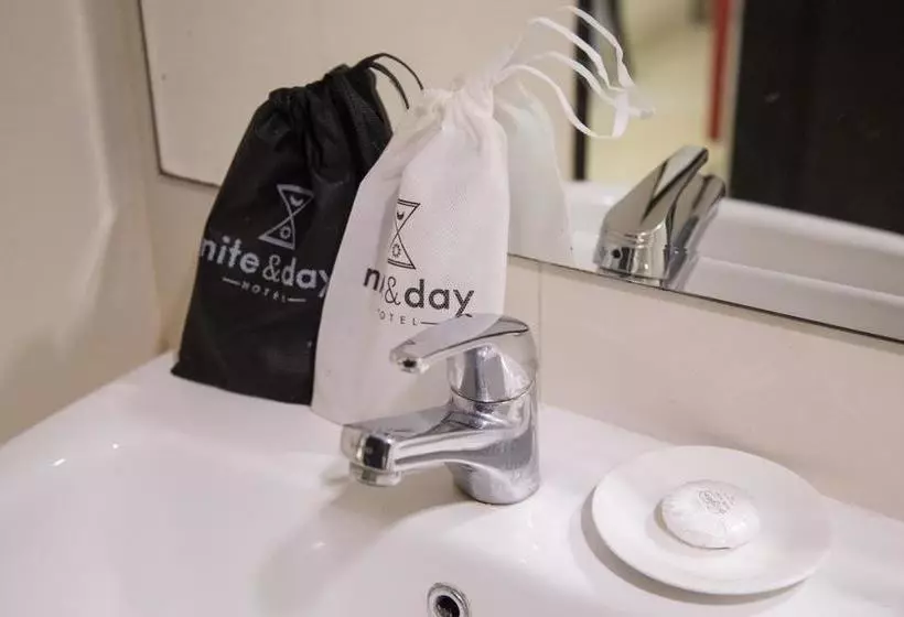 Fotos del hotel Nite And Day Jakarta Roxy:  11