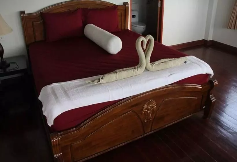 Fotos del hotel Apichada Villa:  23