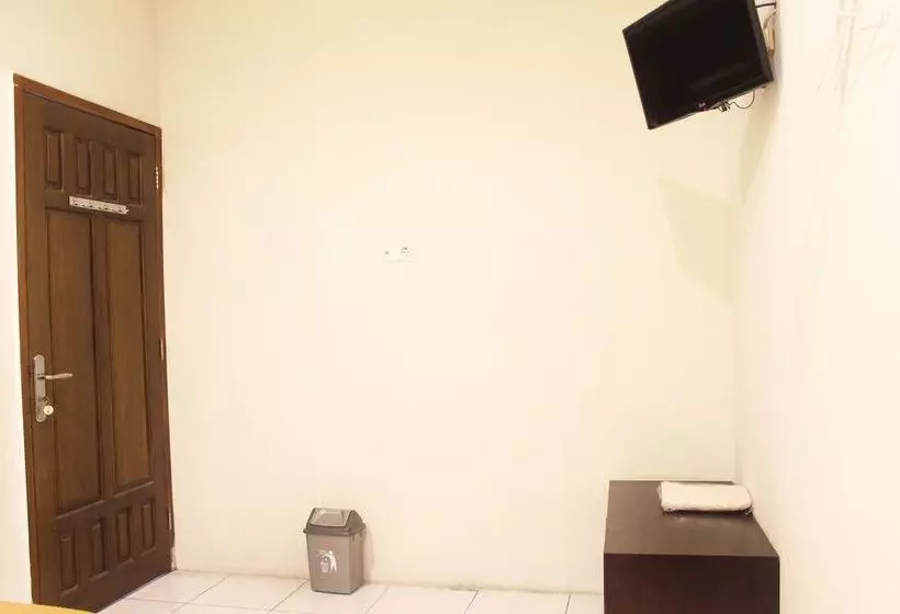 Fotos del hotel Santo Guest House:  23