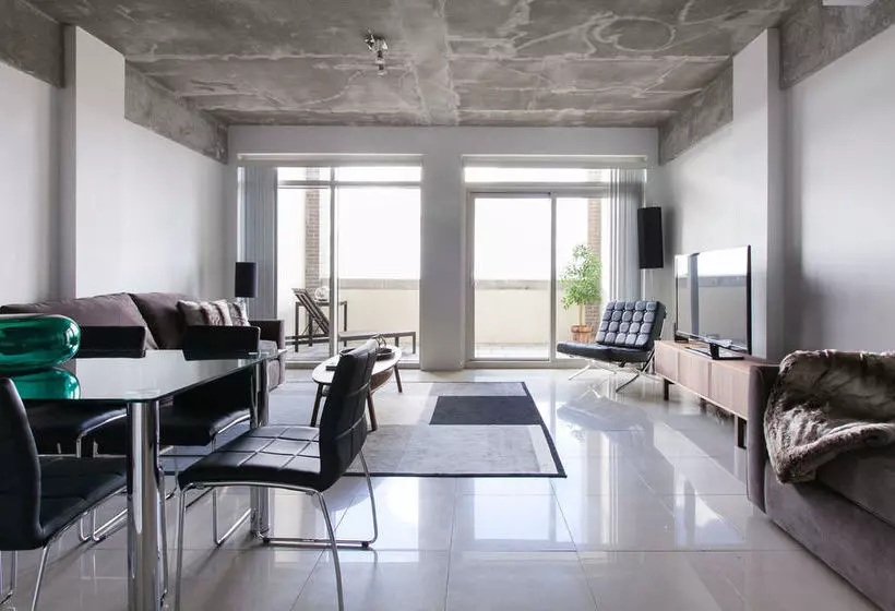 Fotos del hotel Sky City Suites at Midtown:  2