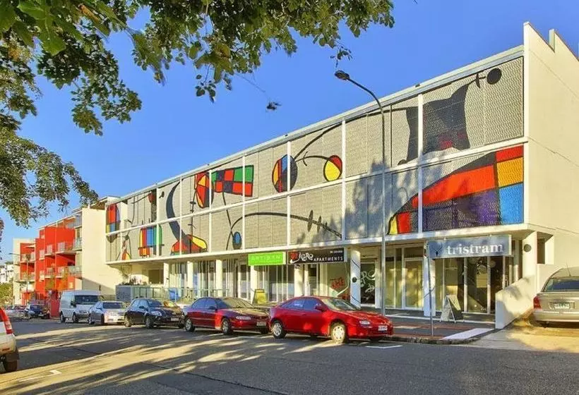 Fotos del hotel The Miro Apartments:  7