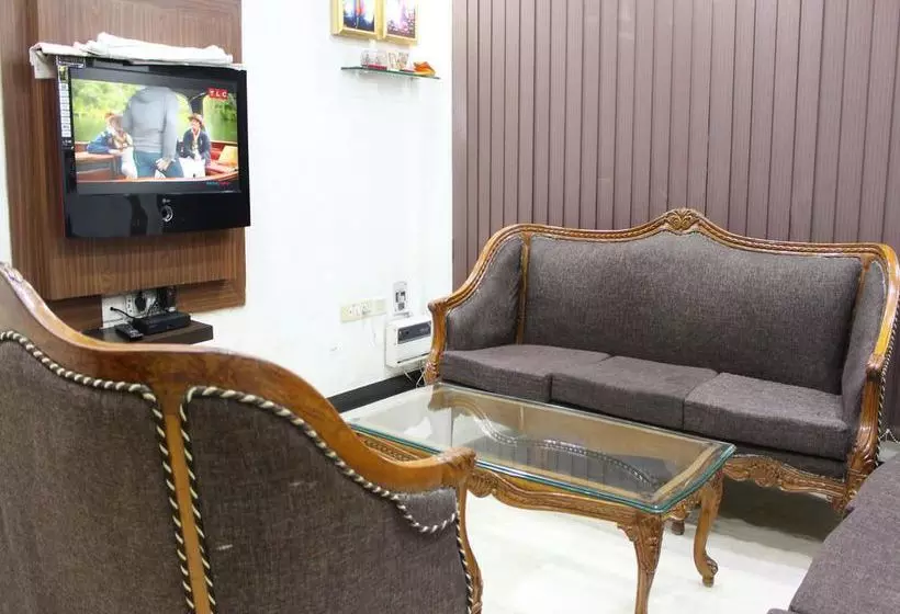 Fotos del hotel Oyorooms Hazratnizamuddin Railwaystation:  4