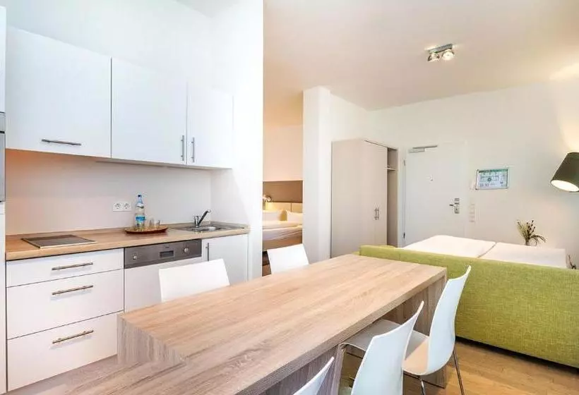Fotos del hotel Schroeders Appartement:  8