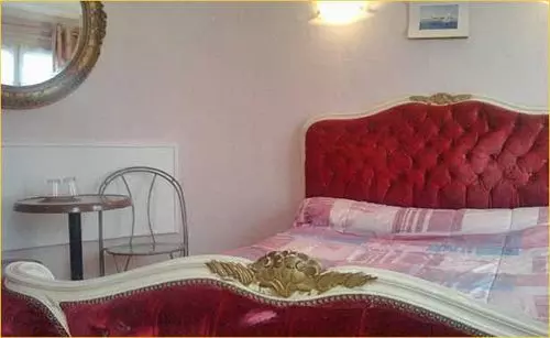 Fotos del hotel Du Petit Trianon:  11