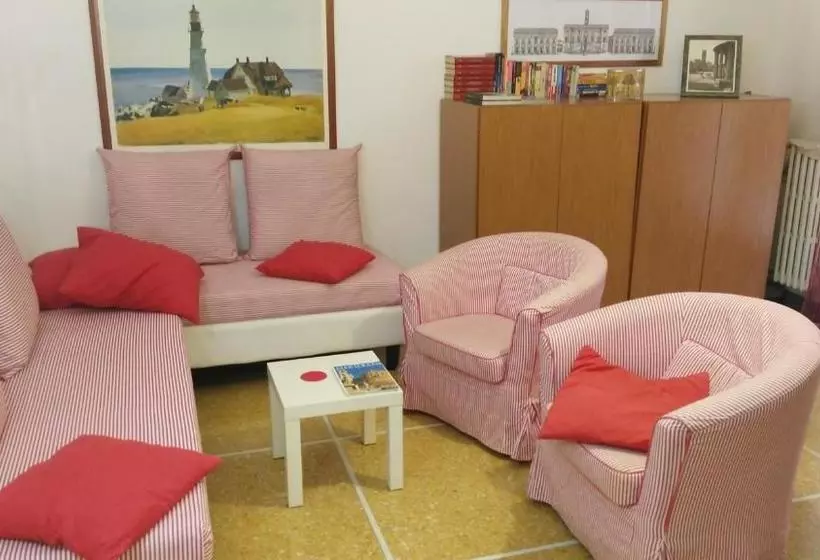 Fotos del hotel Trionfal Apartment:  10