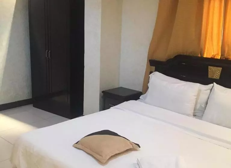 Fotos del hotel Bazil  Suites:  8