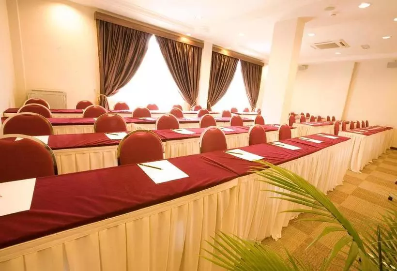 Fotos del hotel The Regency  Seri Warisan:  6