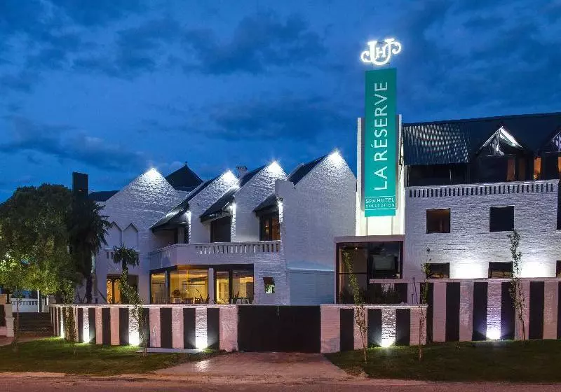 Fotos del hotel Spa  La Réserve:  23