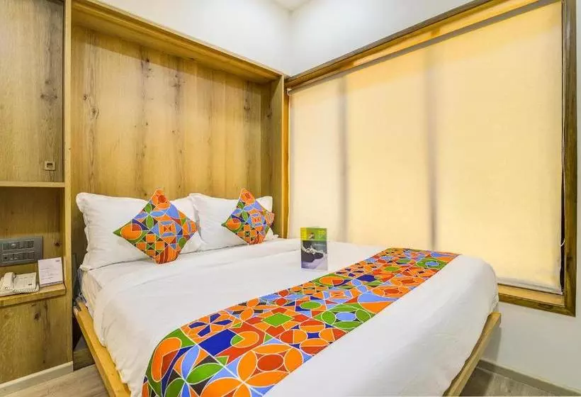 Fotos del hotel Fab Midaas Comforts:  3