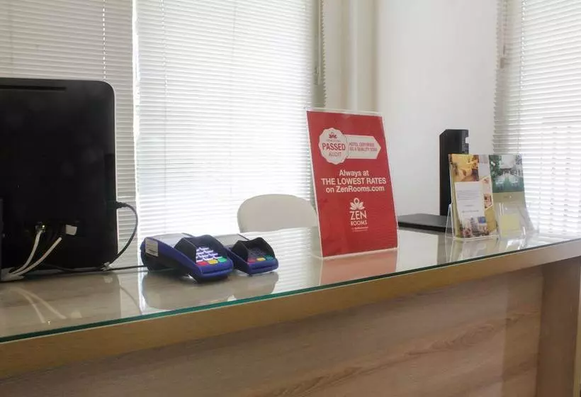 Fotos del hotel Zen Rooms Kuningan Anggrek:  4