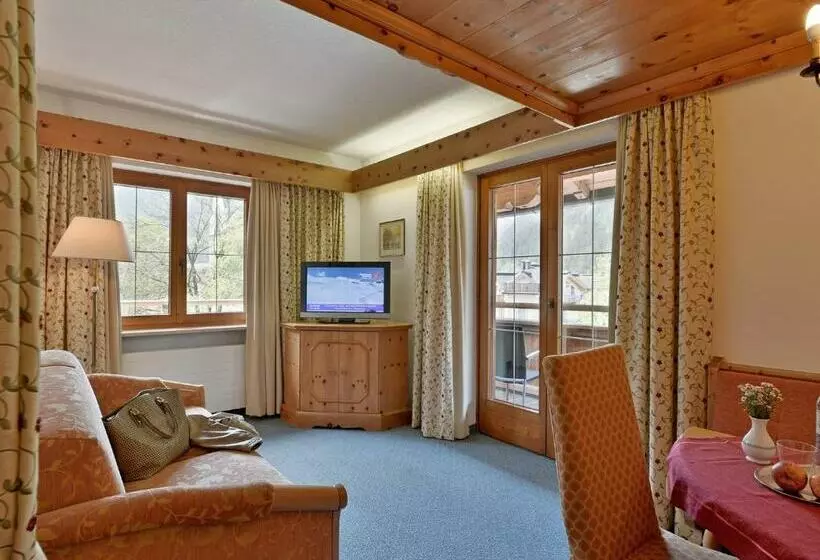 Fotos del hotel Alpenhotel Kramerwirt:  25