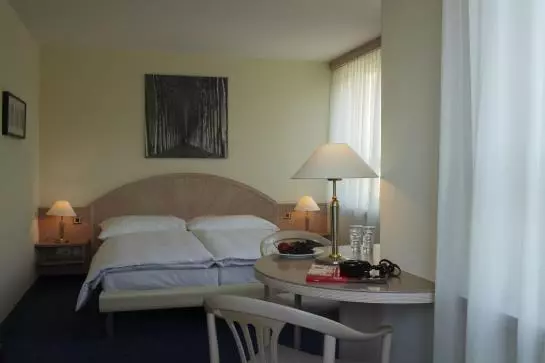 Fotos del hotel Astor Hotel & Serviced Apartments:  16