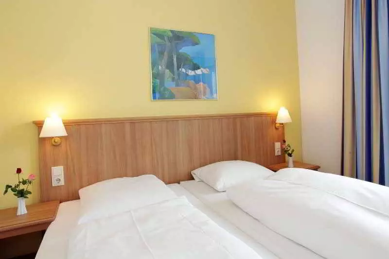 Fotos del hotel A&O Karlsruhe Hauptbahnhof:  12