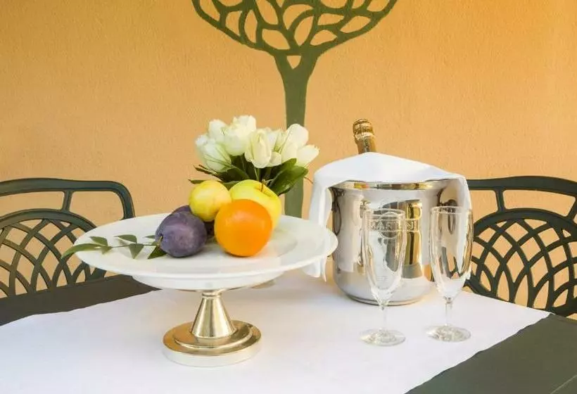 Fotos del hotel Carrobbio:  3