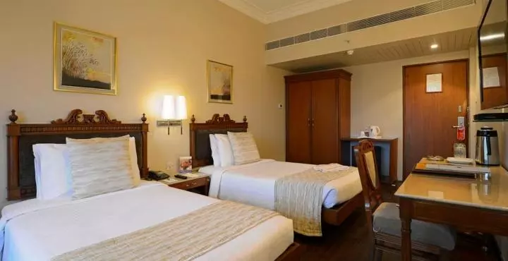 Fotos del hotel Sun-n-Sand Pune:  18