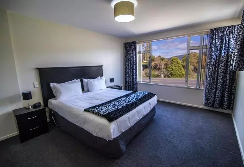 Fotos del hotel Te Anau Lakefront B&b:  2