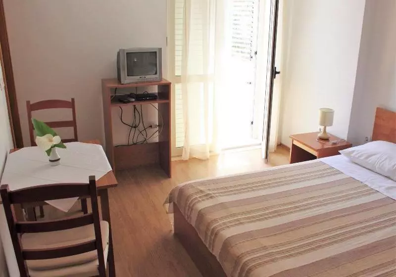 Fotos del hotel Apartments Jurica:  9