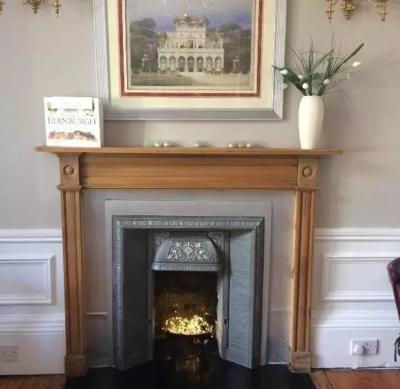 Fotos del hotel The Inverleith Hotel &amp; Apartments:  2
