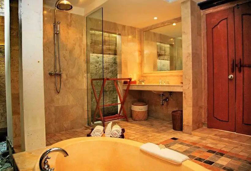 Fotos del hotel Sekar Nusa Resort:  6