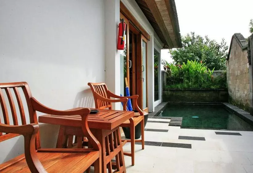 Fotos del hotel Sekar Nusa Resort:  12