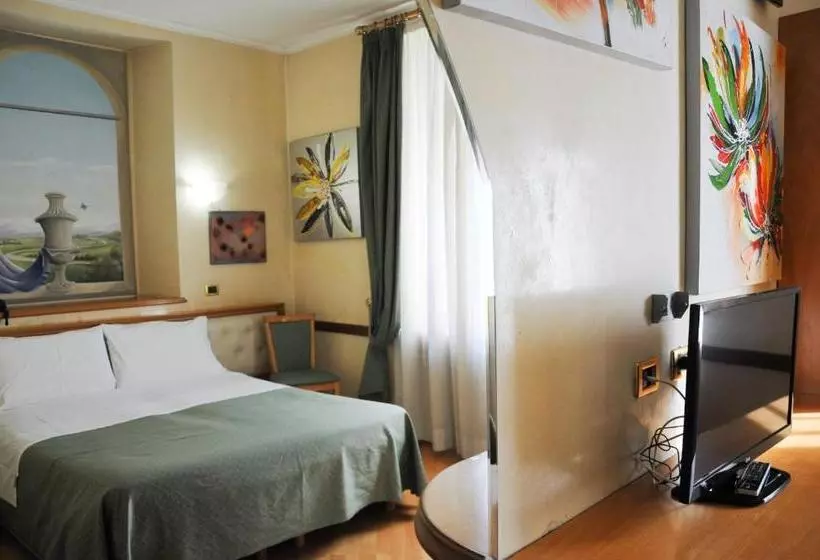 Fotos del hotel Regina Margherita:  6