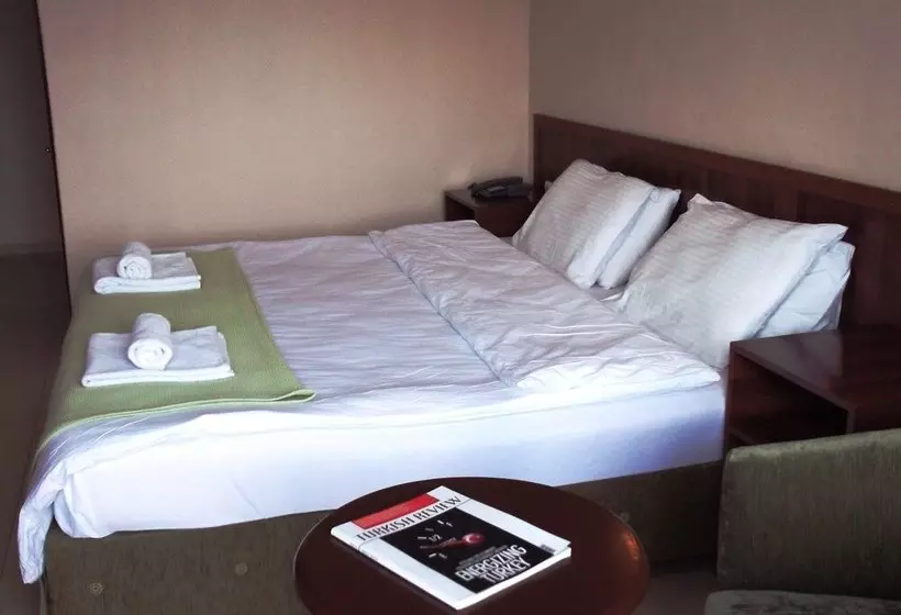 Fotos del hotel West Ada Inn:  11