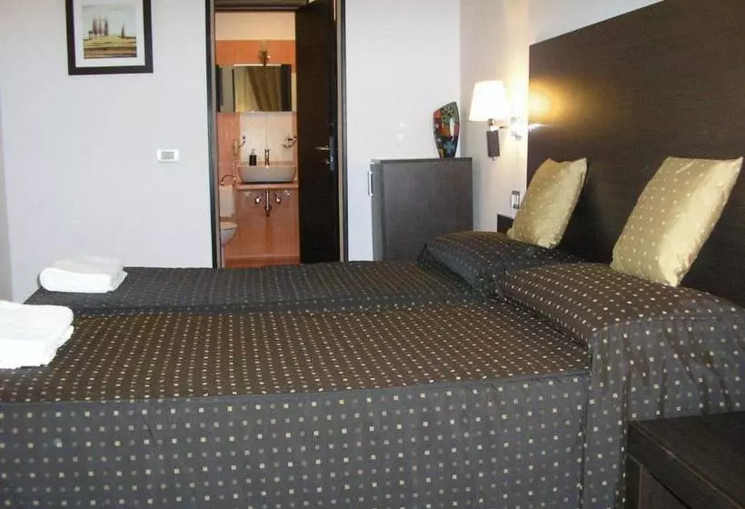 Fotos del hotel Roman Residence:  7