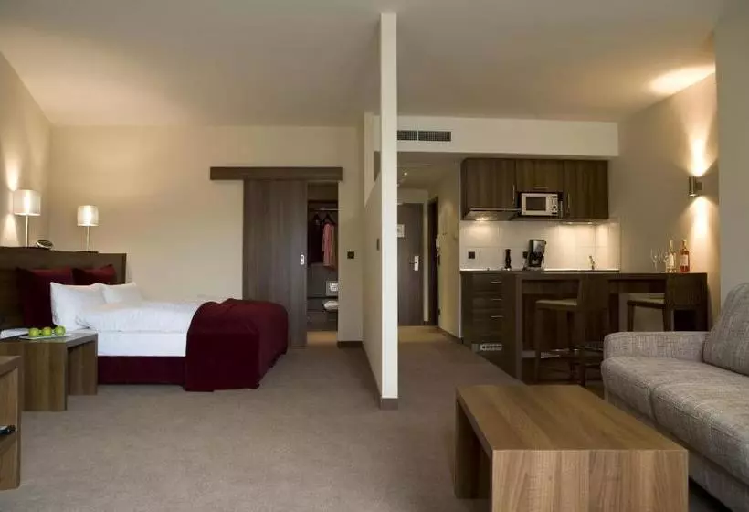 Liv In Residence Frankfurtseilerstraße