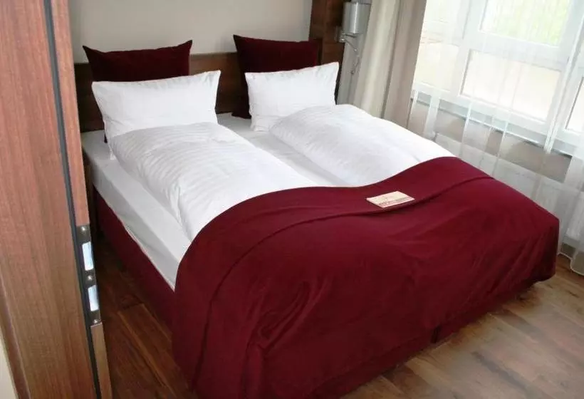 Fotos del hotel Liv In Residence Frankfurtseilerstraße:  12