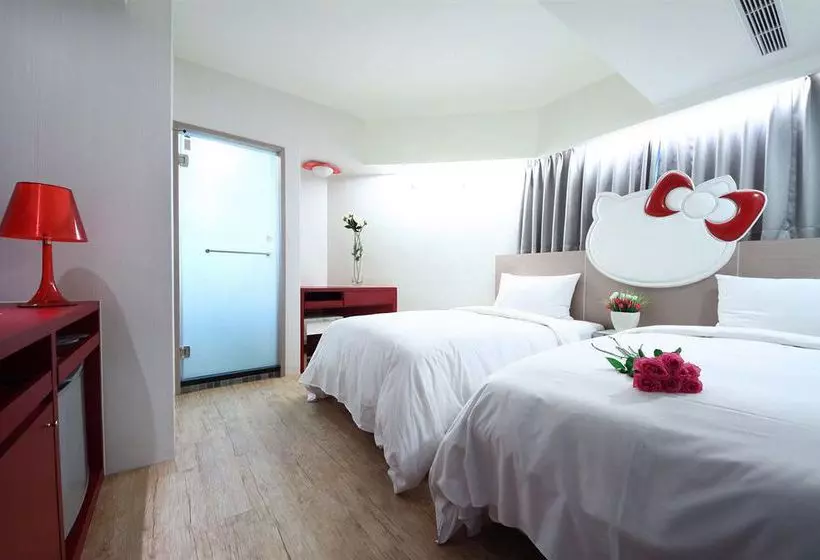 Fotos del hotel The Longstay:  3