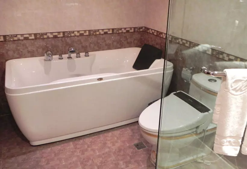 Fotos del hotel M Chereville:  11