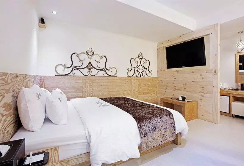 Fotos del hotel Belamie:  21