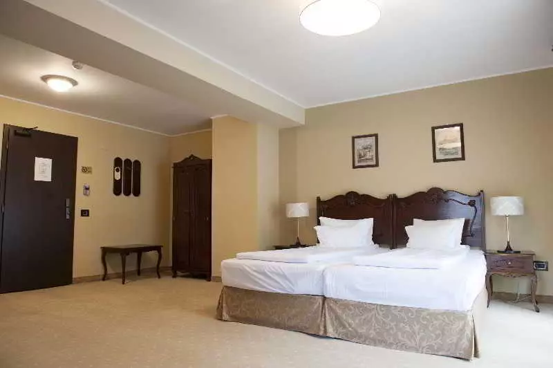 Fotos del hotel Classic Inn:  18