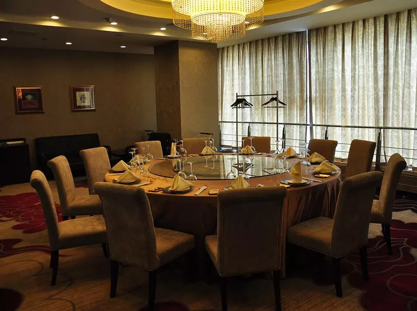 Fotos del hotel Haitian Sports Center:  14