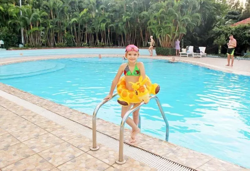 Hawaii Resort Phu Quoc  Thien Hai Son Resort