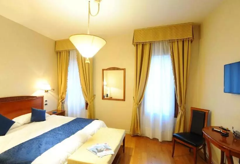 Fotos del hotel Locanda Del Ghetto:  7