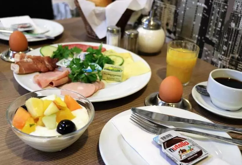 Fotos del hotel Greif Karlsruhe:  2